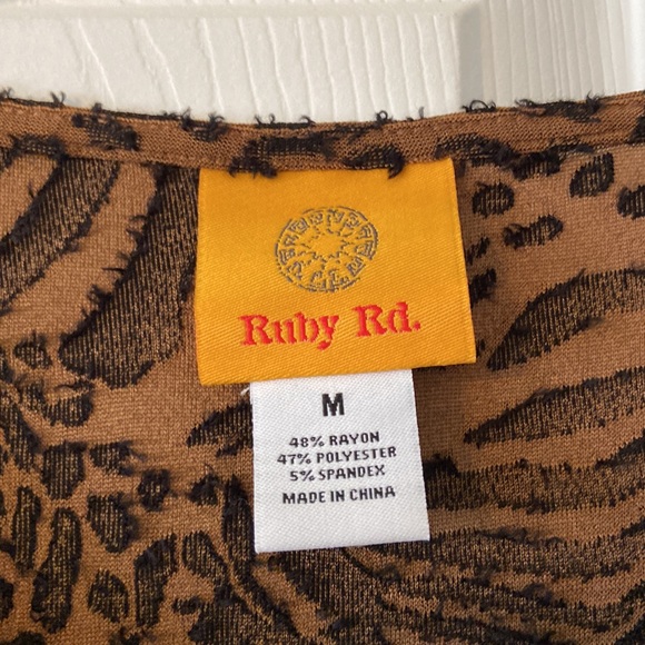 Ruby Rd Women’s Shirt size M brand new with tag length 26” bust 36” - Picture 3 of 12